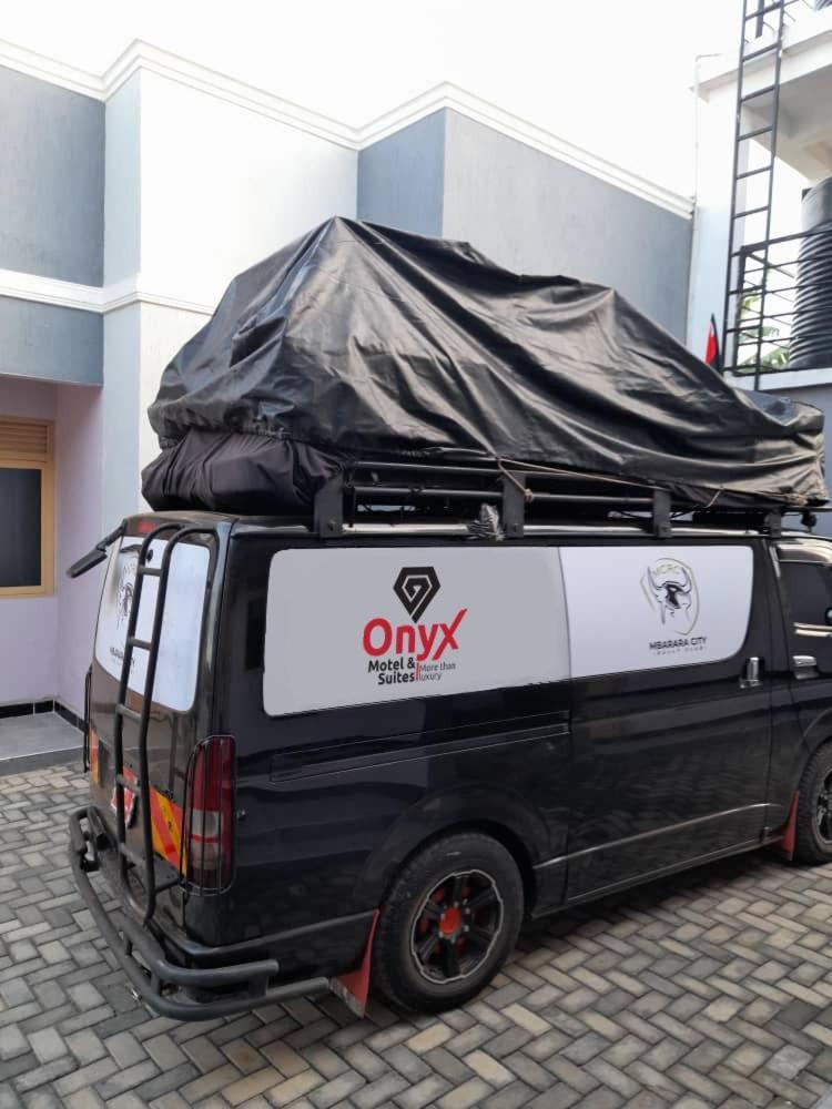 Onyx Motel And Suites Mbarara Esterno foto